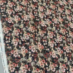 Grün-roter Georgette mit kleinem Muster  SUPER PREIS - LETZTER REST 4,50 m