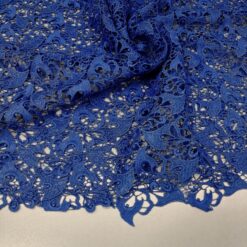 Dichte,blaue-Spitze(210g/m2) 1m/24,50€