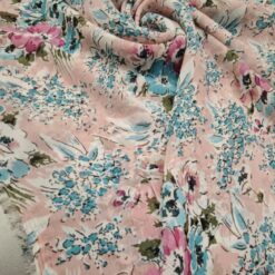 🌷 Romantischer Georgette in Zartrosa mit türkisfarbenem Blumenmuster (70 g/m²)