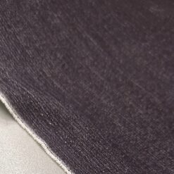 Dunkelvioletter elastischer Baumwolljeans mit feinen Streifen - elegant und bequem